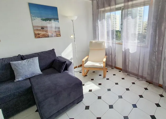 Apartman Solaris- Familiar, Wifi, Totalmente Equipado Quarteira